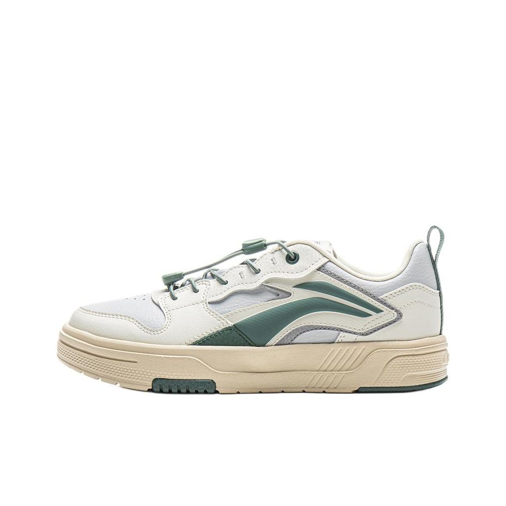 Li Ning Kids Sports Lifestyle Series Trail Comfortable Fashion Non-Slip Wear-Resistant Low-Top Casual Shoes Kids Casual Shoes White Green YKCV108-5