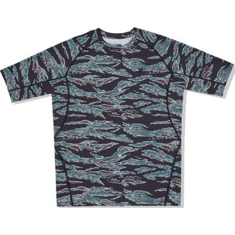 UNDEFEATED T-Shirts Unisex Crew Neck Moderate Straight Fit UP41GSS01M