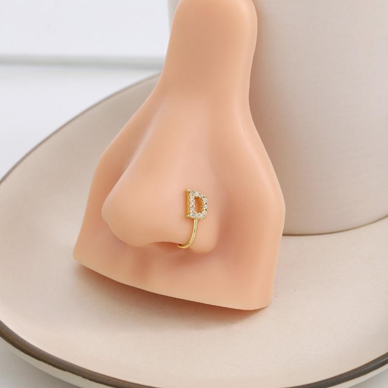 A 26-letter U-shaped Diamond-encruted Nose Stud Without A Pungent Clip