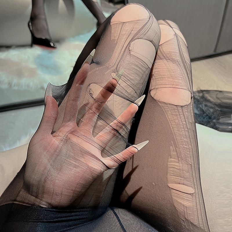 Black Silk Women's Erotic Stockings Nightclub Flirting Tear-off Disposable Stockings Ultra-thin Tearable Holes Beautiful Leg Stockings