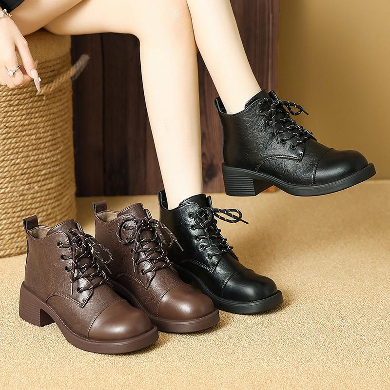 Martin Boots Women's British Style Winter New Thin Women's Boots Comfortable Lace-up Thick Heel Medium Heel Short Boots Women