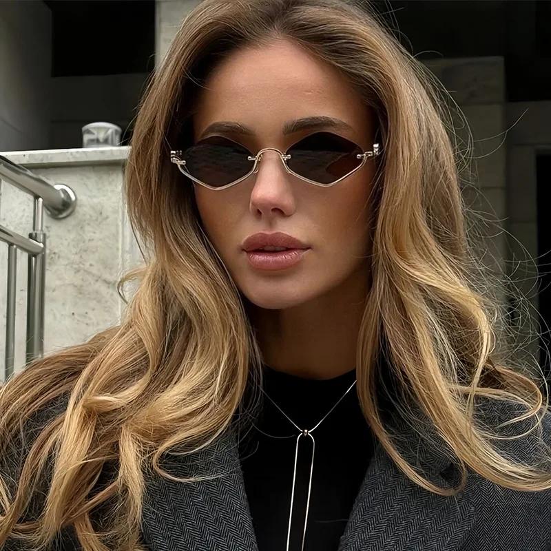 Fashion Metal Half Frame Diamond Sunglasses for Men Women Trendy Small Frame UV Protection Glasses