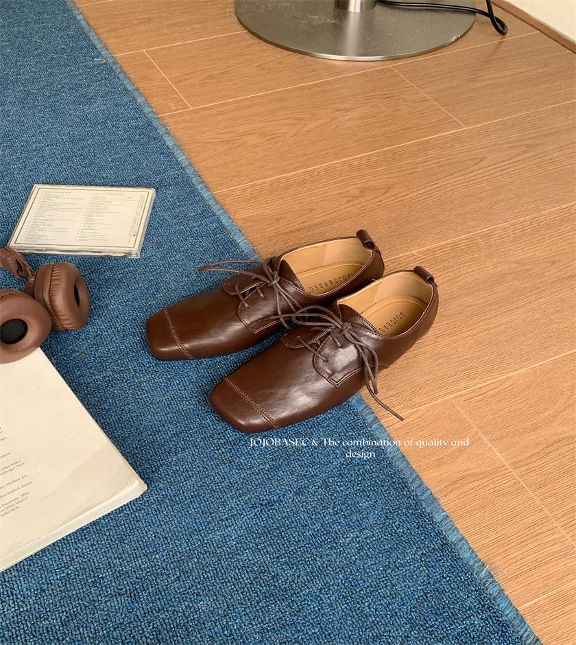 British style retro women's soft-soled one-pedal single shoes women's 2025 autumn new French black lace-up square head loafers