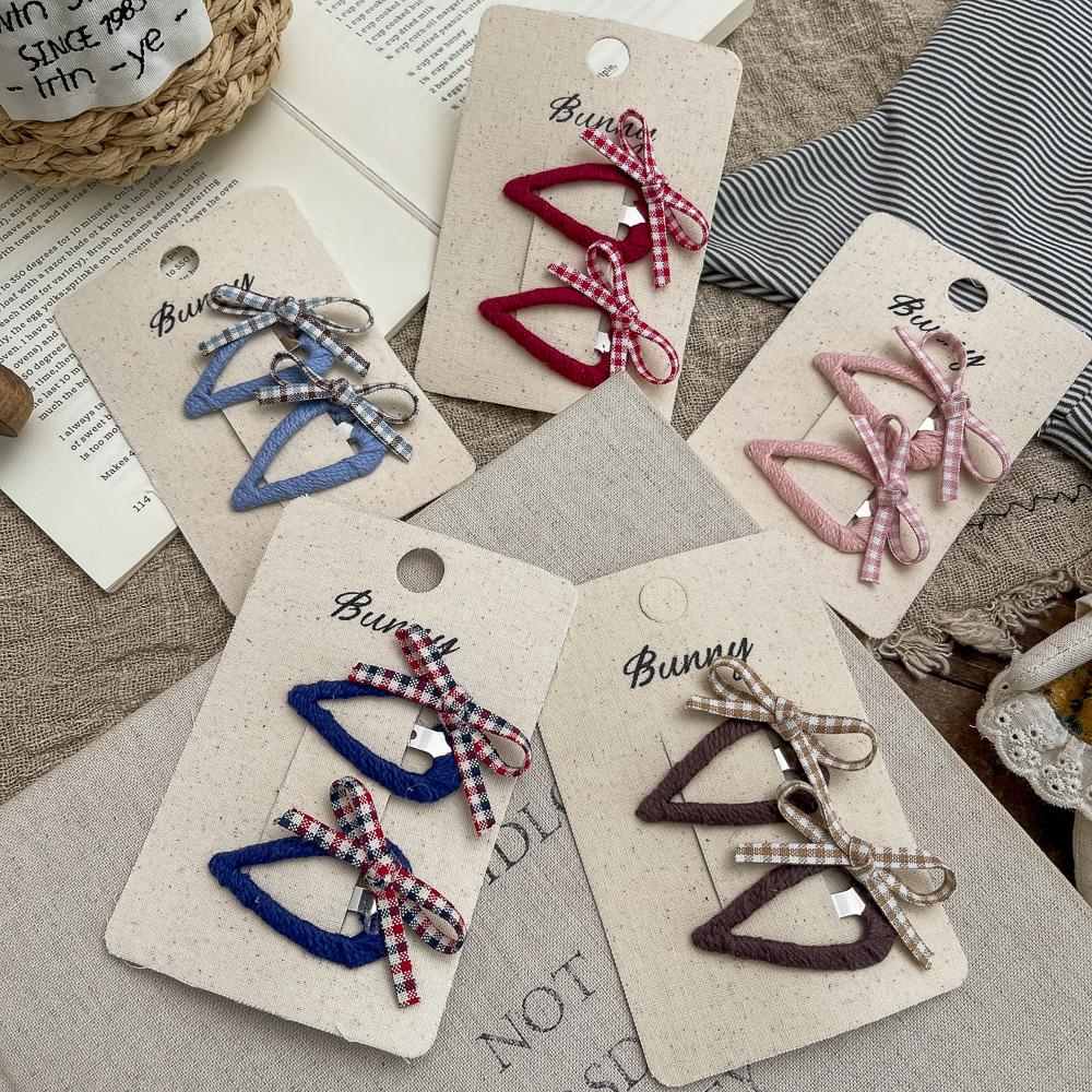 2pcs/lot Plaid Bow Triangular BB Clip Handmade Fabric Girl Hairpin Hair Clip Children's Hairpin Bangs Side Clip Hair Accessories