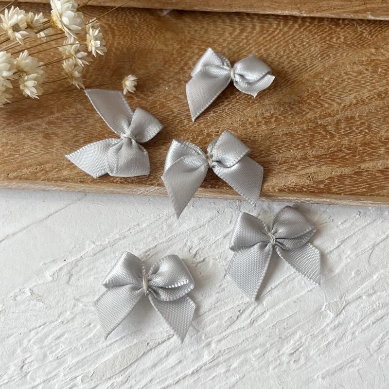 2.5cm Wide Handmade Ribbon Bow Knot for DIY Clothing & Hair Accessories, Card Holders, and Decorations