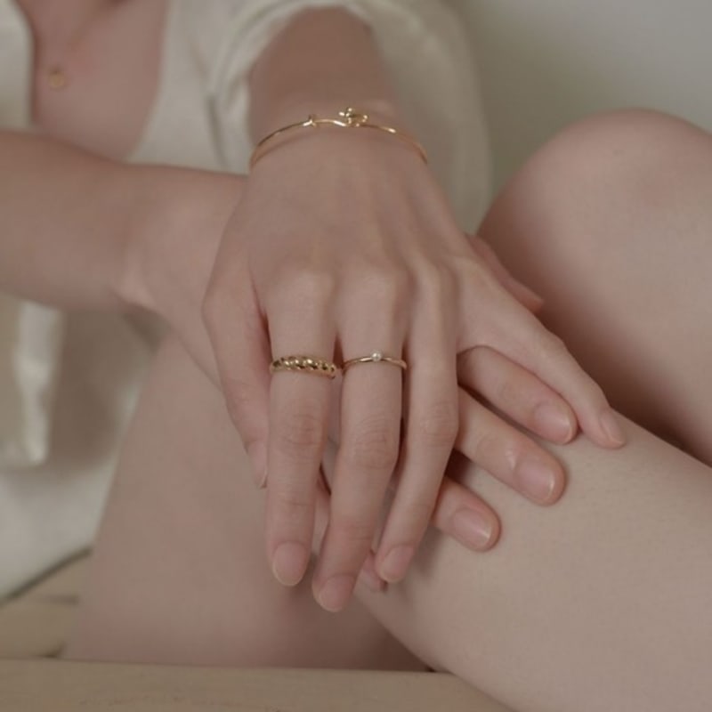 Dawn of Me Shell Swirl Ring