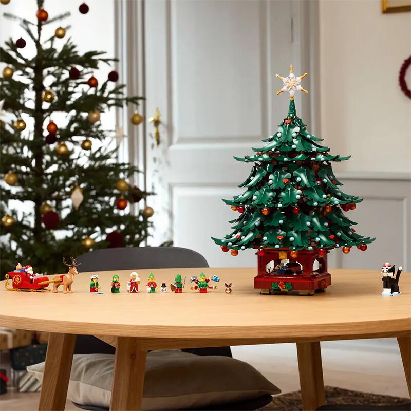 LEGO Zestaw konstrukcyjny seria Świąteczna