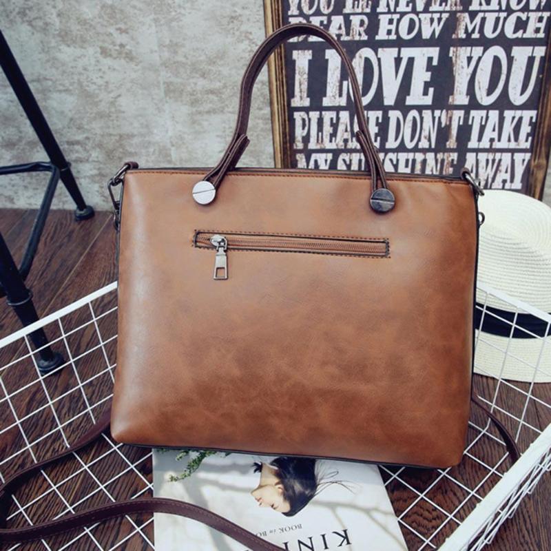 Women Vintage Zipper Rivet Pocket Casual Single Shoulder Bag