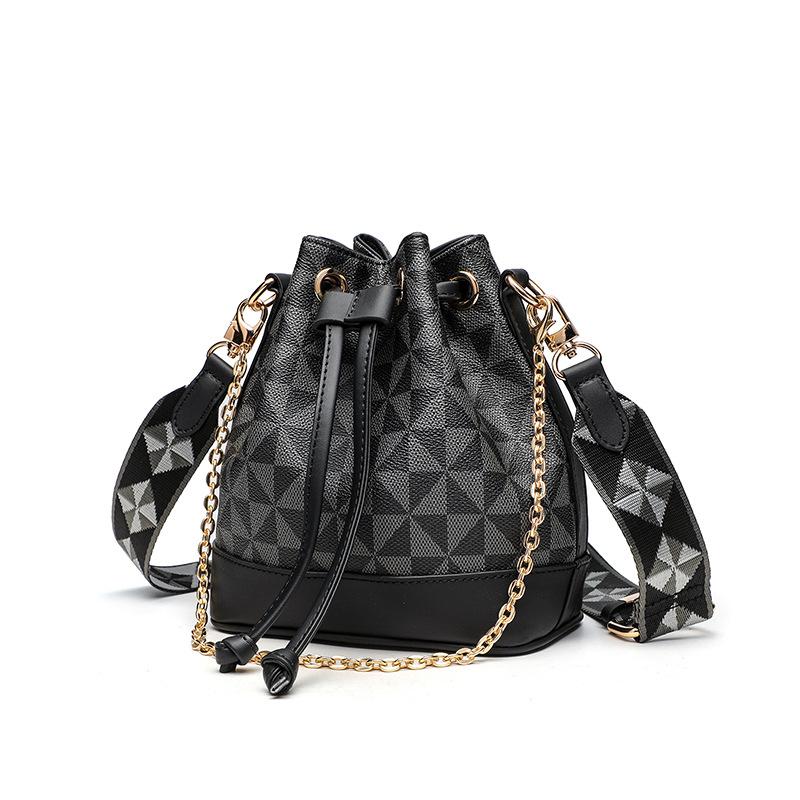 Retro versatile printed portable messenger bag drawstring autumn new classic women's bag shoulder small bucket bag