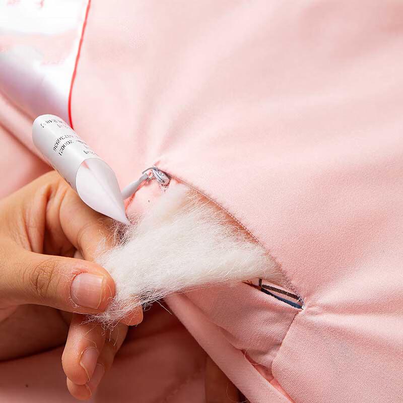 Hengyuanxiang Fangxin Wool Blend Quilt