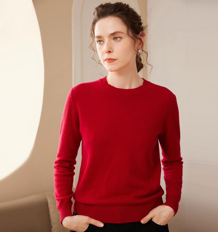 Women's Plus Size Cashmere Sweater - Round Neck, Loose-Fit, Knitted Pullover for Autumn and Winter