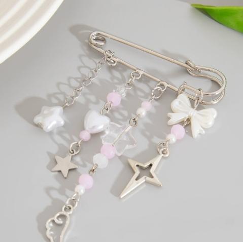 

Alloy Star Brooch Pin Women Clothing Jewelry Trendy Accessories Party Celebration Delicate Pin Suitable for Everyday Wear