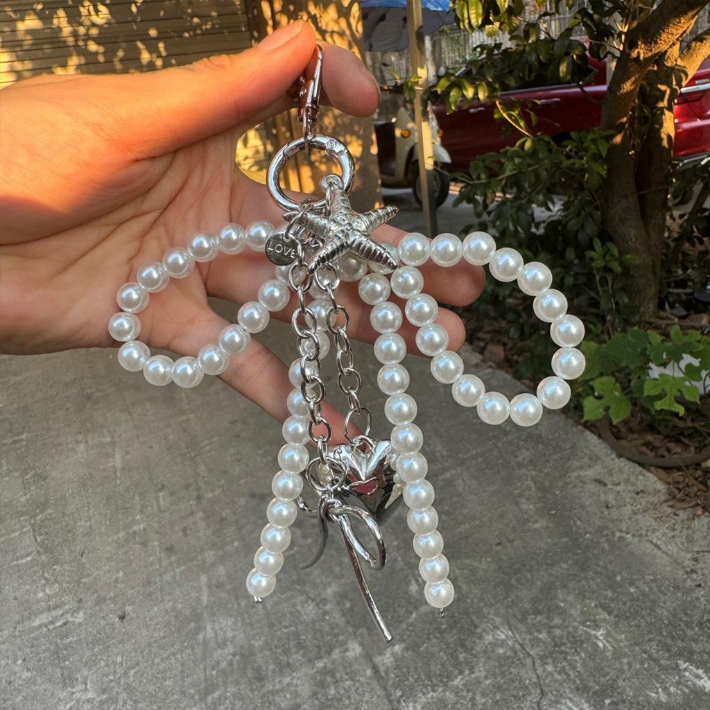 Elegant Pearls Bowknot Keychain Charms Fashion Pearls Bowknot Keychain for Women Exquisite Beaded Keyring Accessories