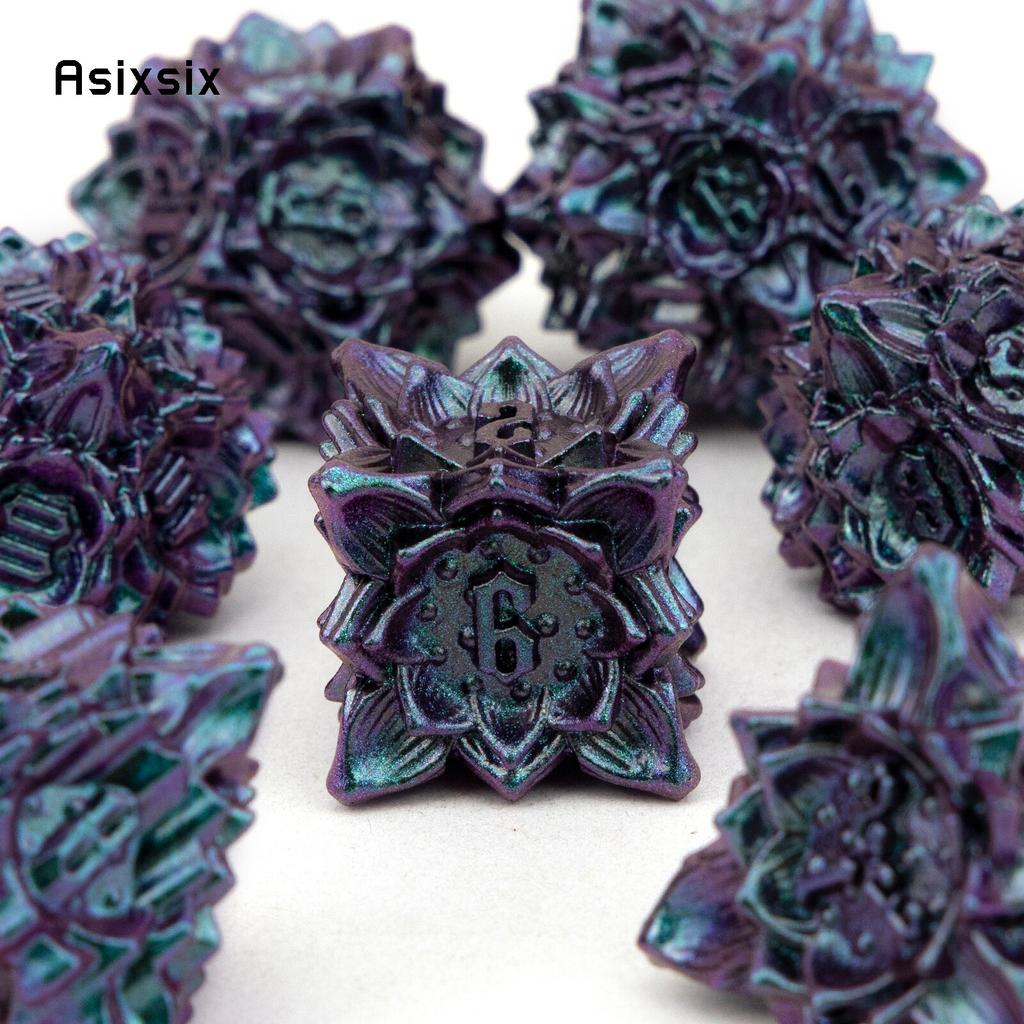 7-teiliges Würfelset aus Metall mit violetten grünen Lotusblüten, massives Polyeder-Würfelset aus Metall, geeignet für Rollenspiele, RPG-Brettspiele, Kartenspiele