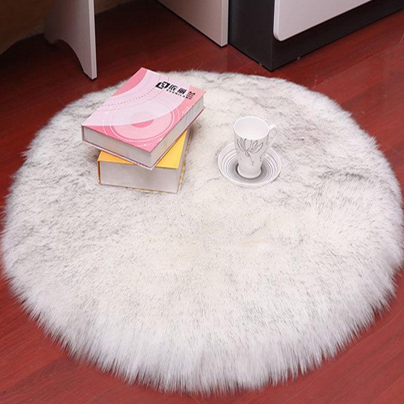 Round Plush Imitation Wool Rug - Versatile Mat for Windows, Bedside, Living Rooms, and Bedrooms