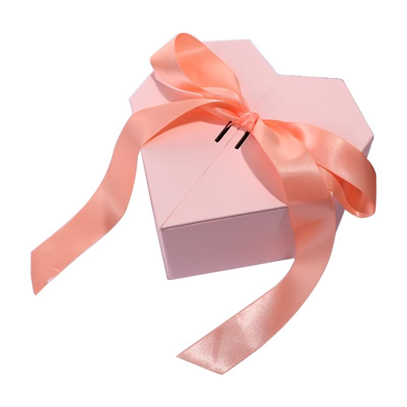 

Подарочная коробка в форме сердца с лентой-бантом. Упаковочные коробки для подарков на День святого Валентина. Подарки-сюрпризы на годовщину. Украшения для свадьбы. 22x21x10CM розовый