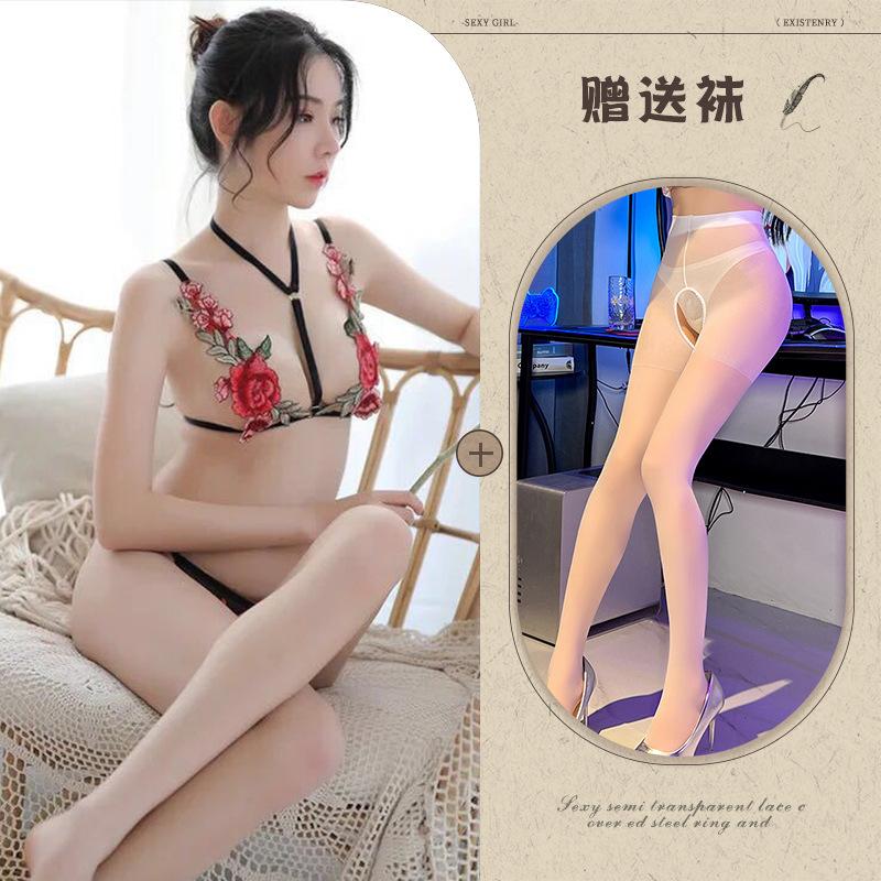 Sexy three-point sexy hollow rose bra halter pajamas embroidery perspective temptation hot suspender pajamas