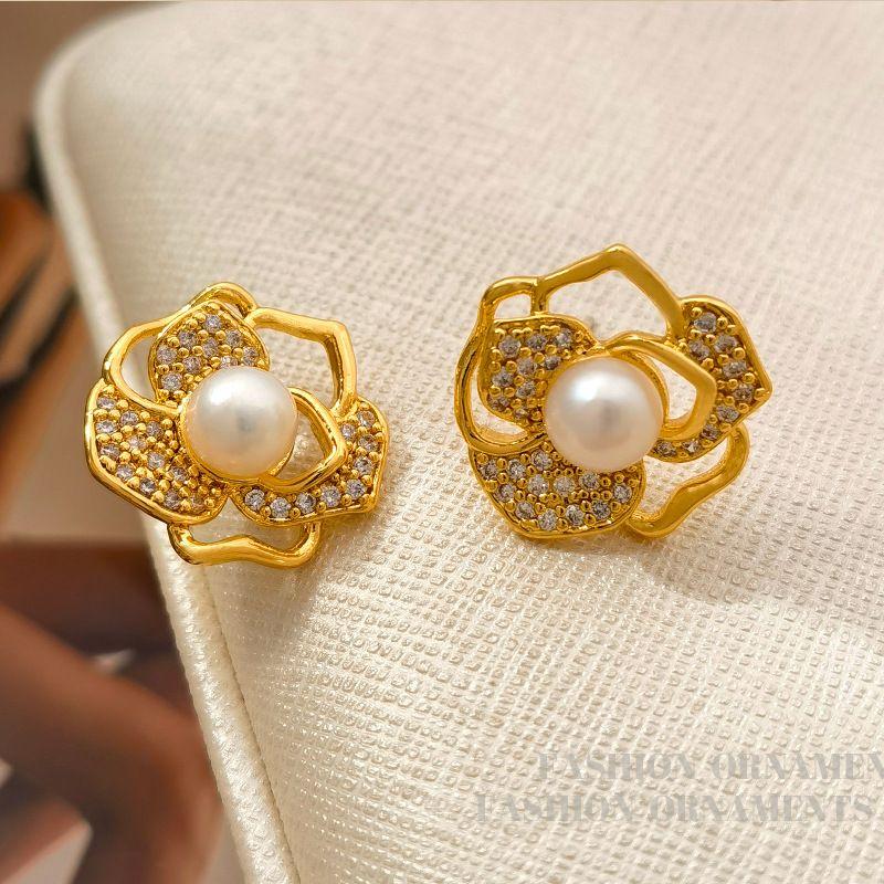Welfare Fancy Accessible Luxury Spring/Summer New Arrival Earrings Necklace Fashion Elegant Vintage Earrings Trendy Niche Accessories