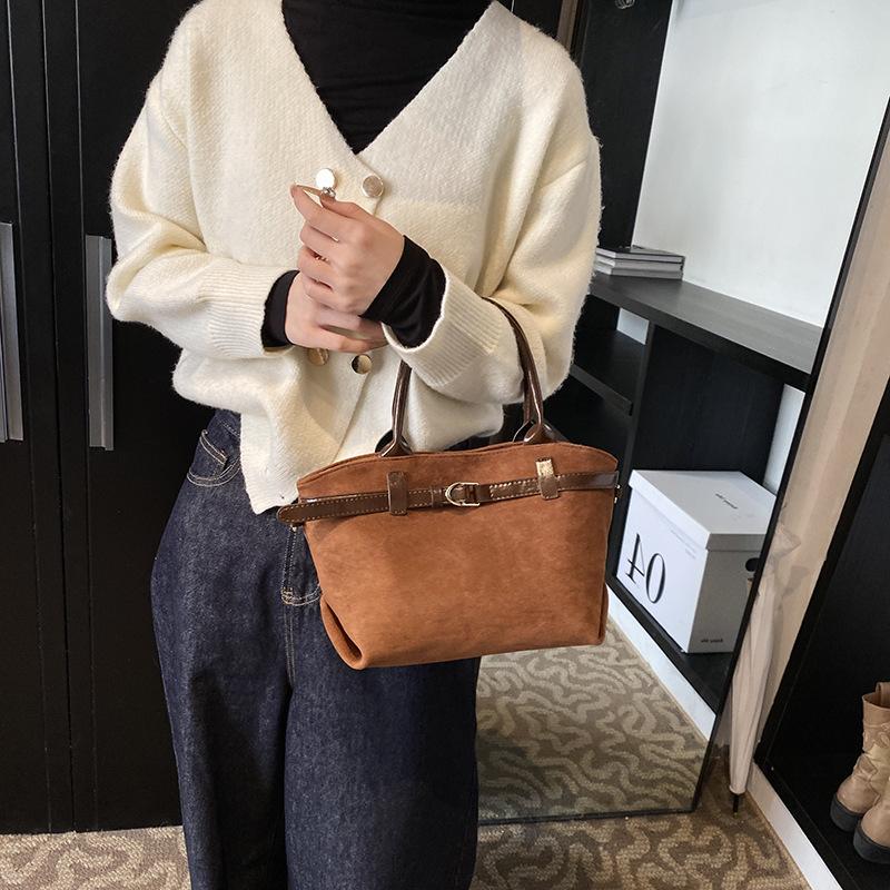 Frosted Retro Bag Women's Large-capacity New Spring and Summer Casual Shoulder Handbag Commuter Tote Bag