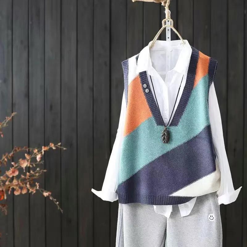 Spring and Autumn Women's Knitted Vest Tank Top Loose Sweater Women's Coat Head Knitted Shirt Art Women's Wear