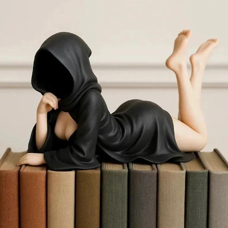 Mysterious Masked Lady Statue Desktop Ornament Resin Figurine for Women Desk Fireplace Shelf Mantel Table Entryway Decor