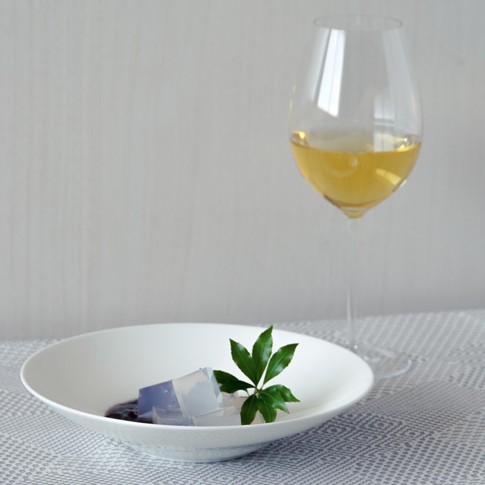 NARUMI Waltz Plate, 22cm, White, Simple Design, Perfect for Pasta or Curry, Deep, Microwave-Safe, Dishwasher-Safe, 52215-5980
