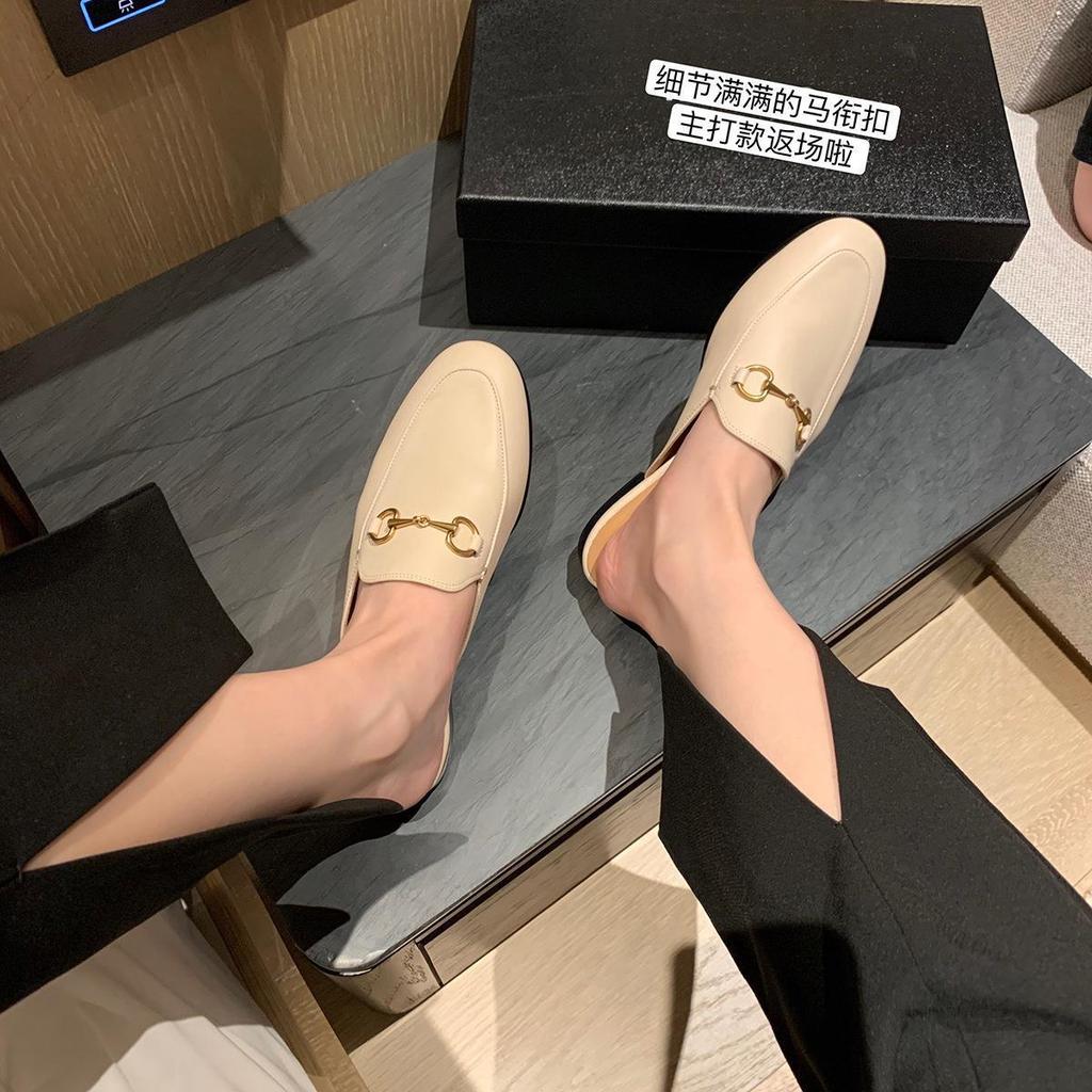 [Shei Su Yinyin] Kasi Cocktail Party~ Horse title buckle bag head Muller slippers women's half drag wear sandals