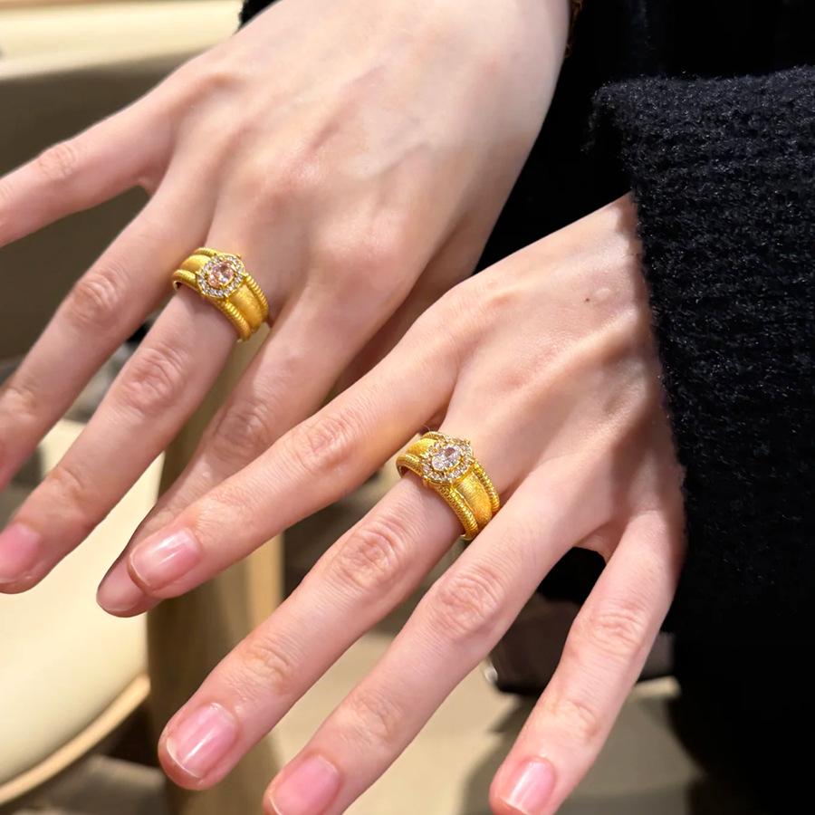 Medieval Brushed Pigeon Egg Ring Ball Edge Light Luxury Retro High Sense Court Style Diamond Open Ring Female