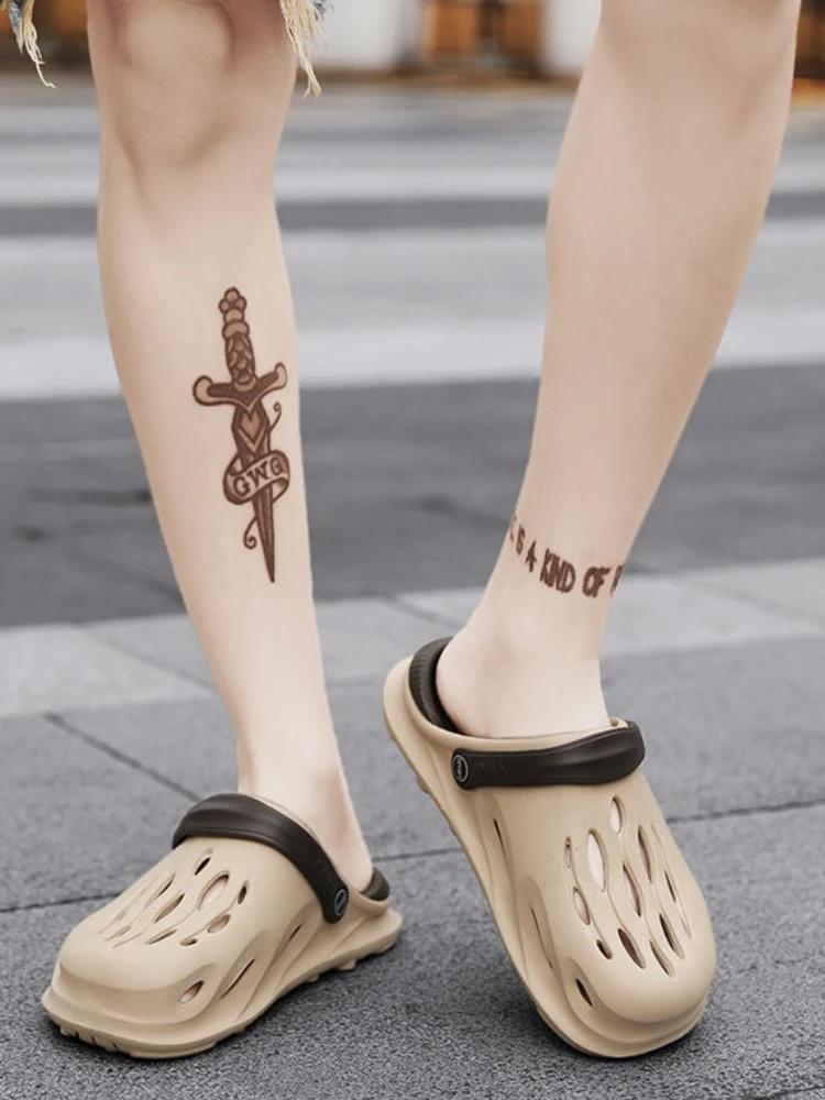 Fashion Beach Soft Hole Male Slipper Sabot Men's Shoe Eva Low Price Designer Luxury Fun Trend 2025 Y2k Fashion Summer Sale Clappers