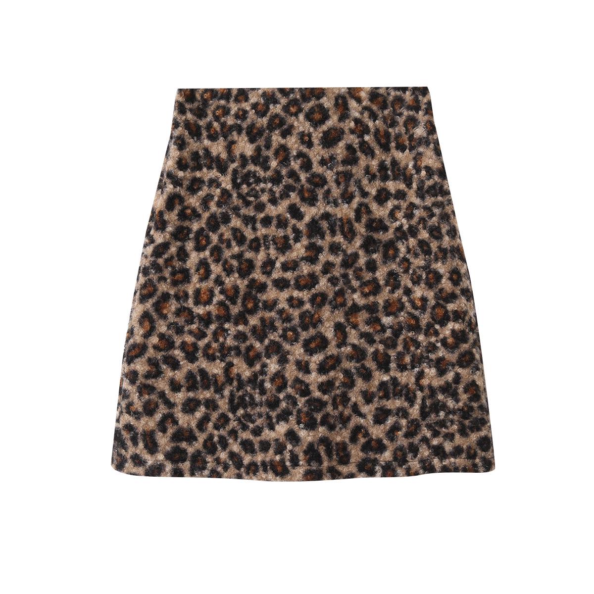 

Chic Retro Leopard Print A-Line Midi Skirt with Plush Texture – High-Waisted Slimming Design for Autumn/Winter Small