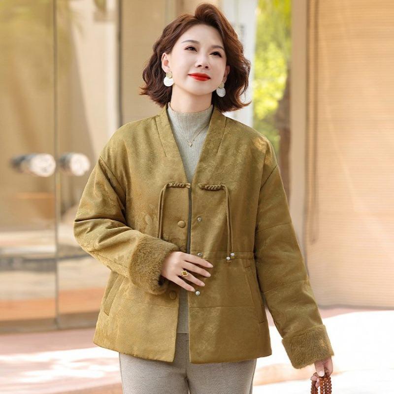 Temperament-style new mid-winter cotton-padded clothes, buckled short, small cotton-padded jackets, and advanced.