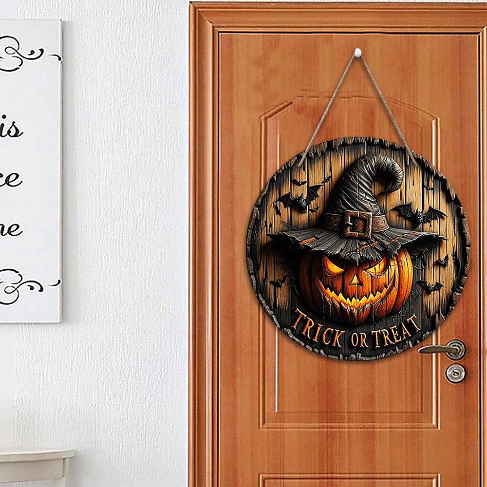 In Stock: Halloween Wooden Pumpkin Hanging Sign for Front Door Decoration