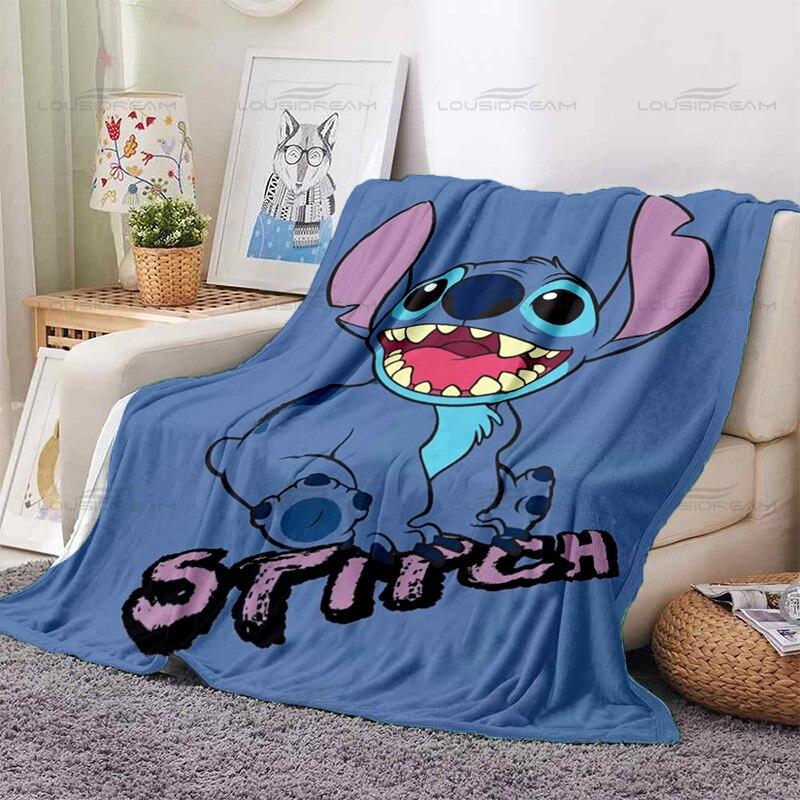 Fashion Animated Couple Blankets Cute Cartoon Pet Pattern Thin Blankets Flannel Portable Home Travel Office Blankets