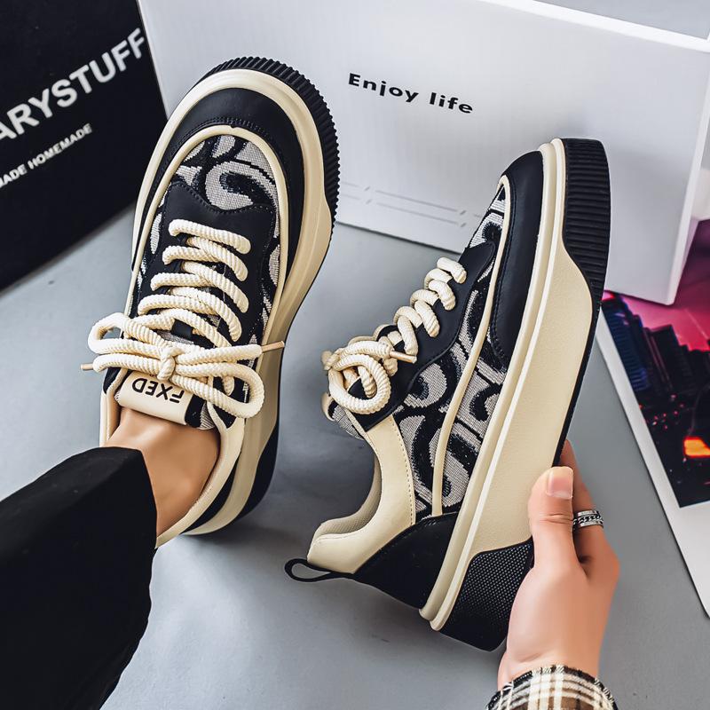 

Обувь для скейтбординга на открытом воздухе, новая весенняя тенденция студенческого стиля в кампусе, универсальная, индивидуальная, мягкая обувь на платформе, корейская версия модной обуви для скейтбординга 39 чёрный