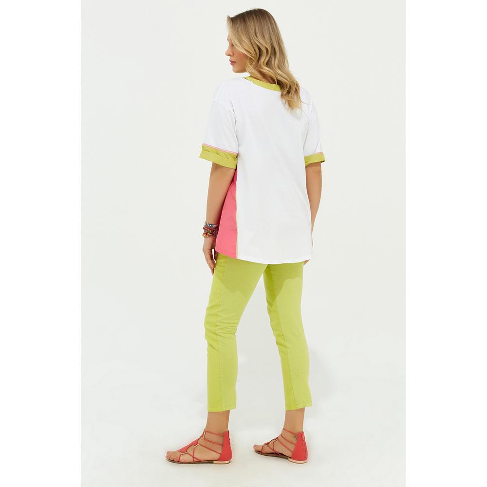 Fierte Damska bluzka w dużym rozmiarze Lm87070 Dekolt w kształcie litery V, krótki rękaw, kombinacja kolorów