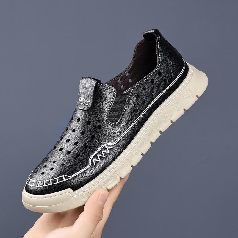 

Fashion 2025 Summer New Hallow Breathable Driving Shoes Man Fashion Casual Solid Color Leather Sandals Designer Shoes Man 38