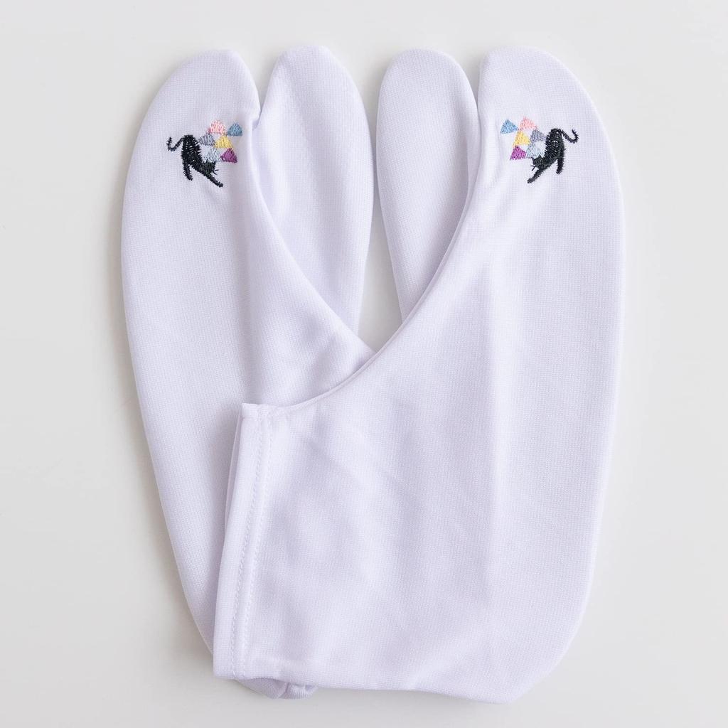 KYOETSU Embroidered Tabi Socks with Japanese Pattern and Tabi Cover Cat Women's Non-Slip (Sizes 23-24cm, Design)