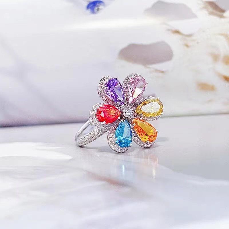 Colorful Sunflower Adjustable Ring: Fashionable, Versatile, Light Luxury Design for Women