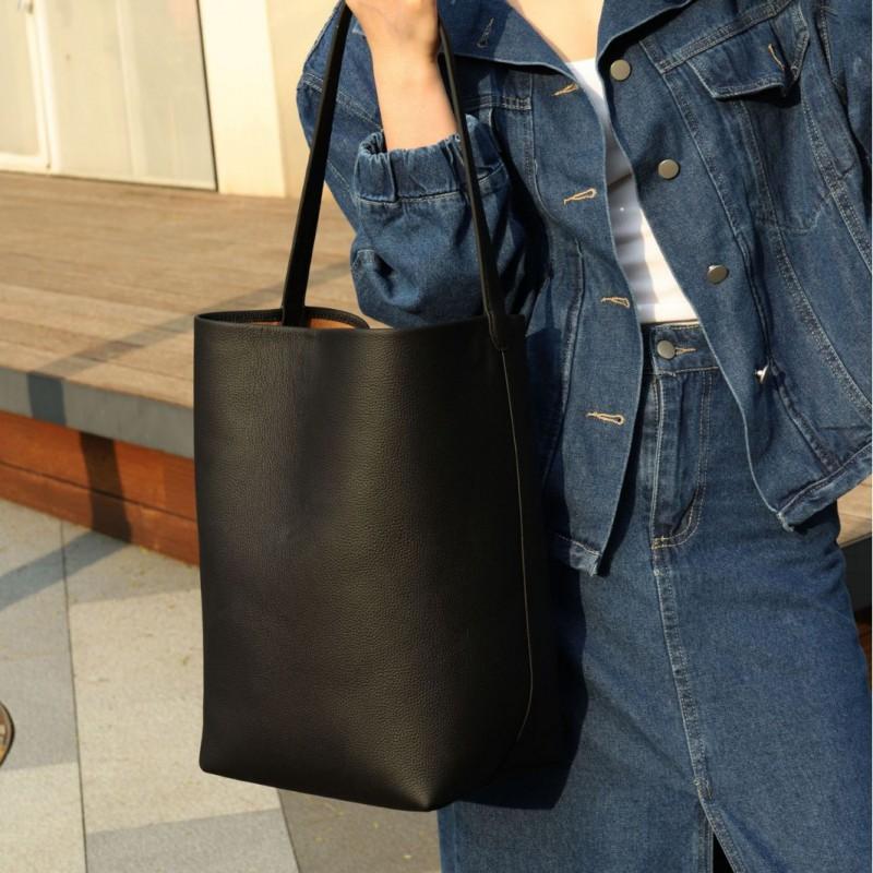 

Manufacturer First-layer Cowhide Bucket Bag Simple Casual Underarm Leather Women s High-end Large-capacity Tote Length 23 X20 X36CM чёрный