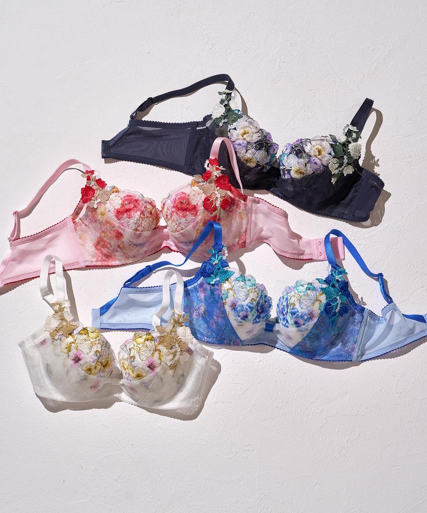 Wacoal Ribbon Bra with Sleek High Side Design for a Slimming Maintains Cleavage Even While Fits up to G Plus Sizes BXB483 BU E80 Sides, Silhouette,