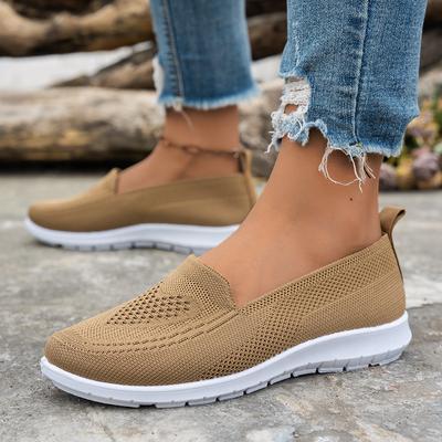 Large Size Women's Casual Single Shoes Women's Spring and Autumn New Round Head Low Heel Mesh Fly-woven Sneakers Women