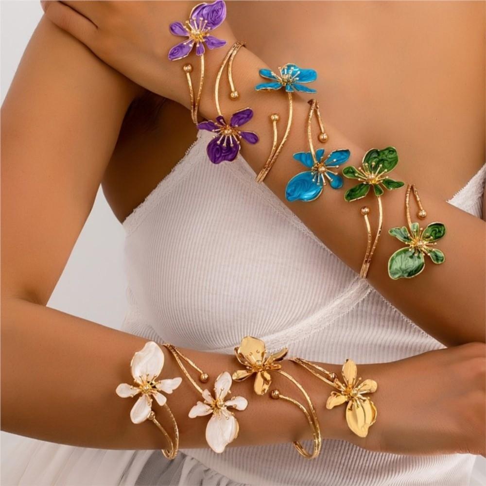 New Gold Color Floral Open Cuff Armlet Metal Enamel Glaze Craft Open Arm Ring Flower Cuff Bracelet Gifts