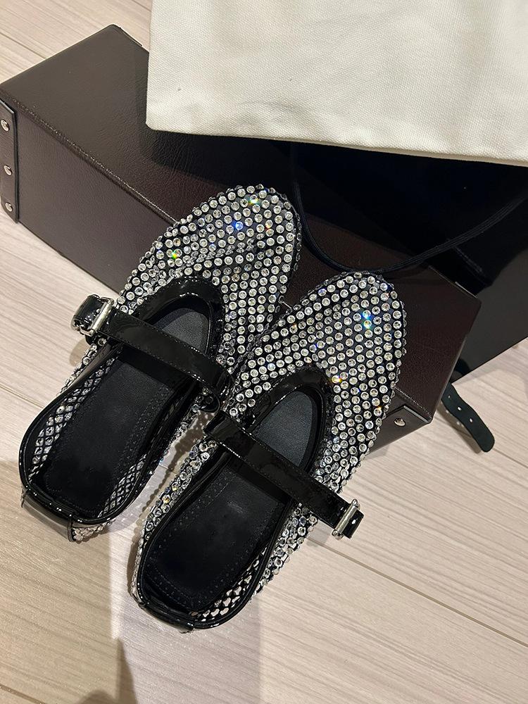 Haute couture version~ niche temperament hollow rhinestone ballet shoes 2025 new women's versatile one-word buckle shallow mouth single shoes