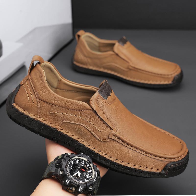 Pantofi populari pentru bărbați, cusuți manual, pantofi casual de exterior, pantofi din piele cu o pedală, pantofi lejeri de mărime mare cu vârf jos