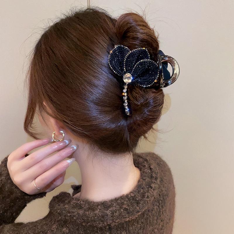 Hepburn-style romantic rhinestone flower hair clip, high-end and elegant full-diamond shark clip for updo hair, sophisticated ha