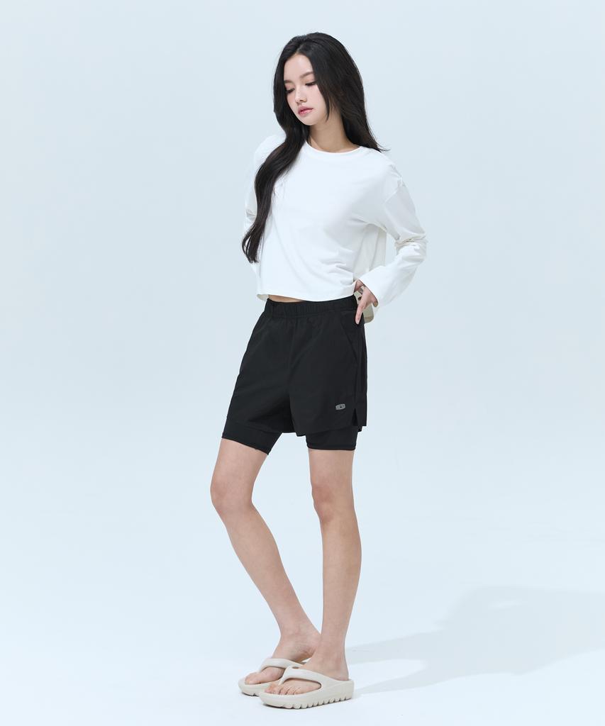 Beullaegmonseuteopis Backless Crop Rash Guard Long Sleeve T-Shirt (4 Colors) / Bm260303