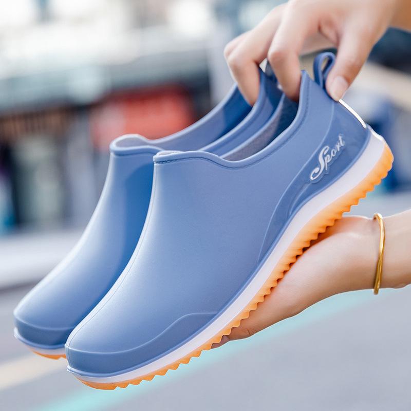 Fashion rain shoes women wear low tube waterproof shoes water boots four seasons rain boots short tube rubber shoes student export