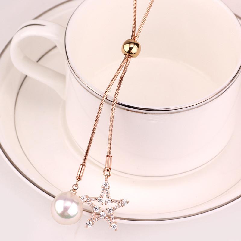 

Contemporary Alloy Star Pendant Necklace For Women With Romantic Finish Golden Romantic Gold