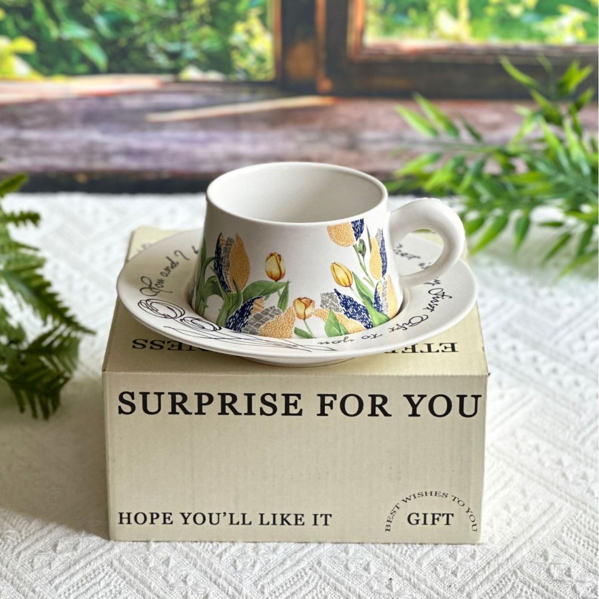 Tulip Wind Chime Flower Ceramic Coffee Cup and Saucer Set - Retro Garden Design, Elegant High-End Gift Box 230ml