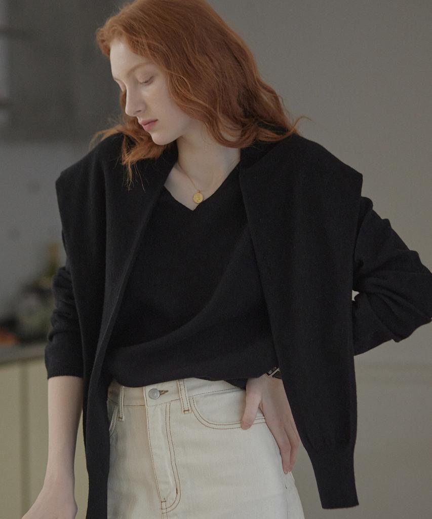 NONLOCAL V-Neck Knit - Black